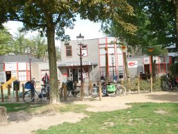 Douwes Dekkerstraat 4